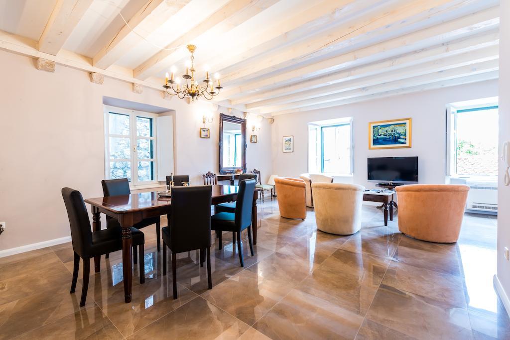 Вілла Stone House Domacin Old Town Дубровник Номер фото